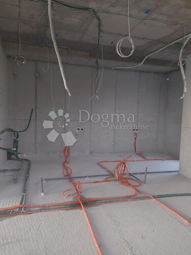 Thumbnail 5326571 - 23