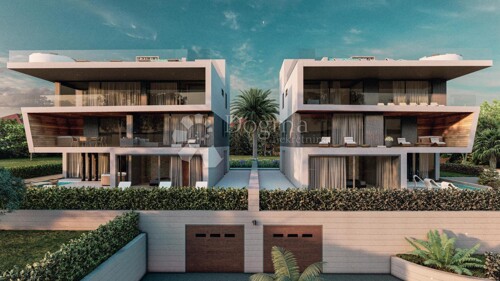 Thumbnail 5326571 - 12