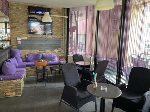 Vrbik caffe bar u radu