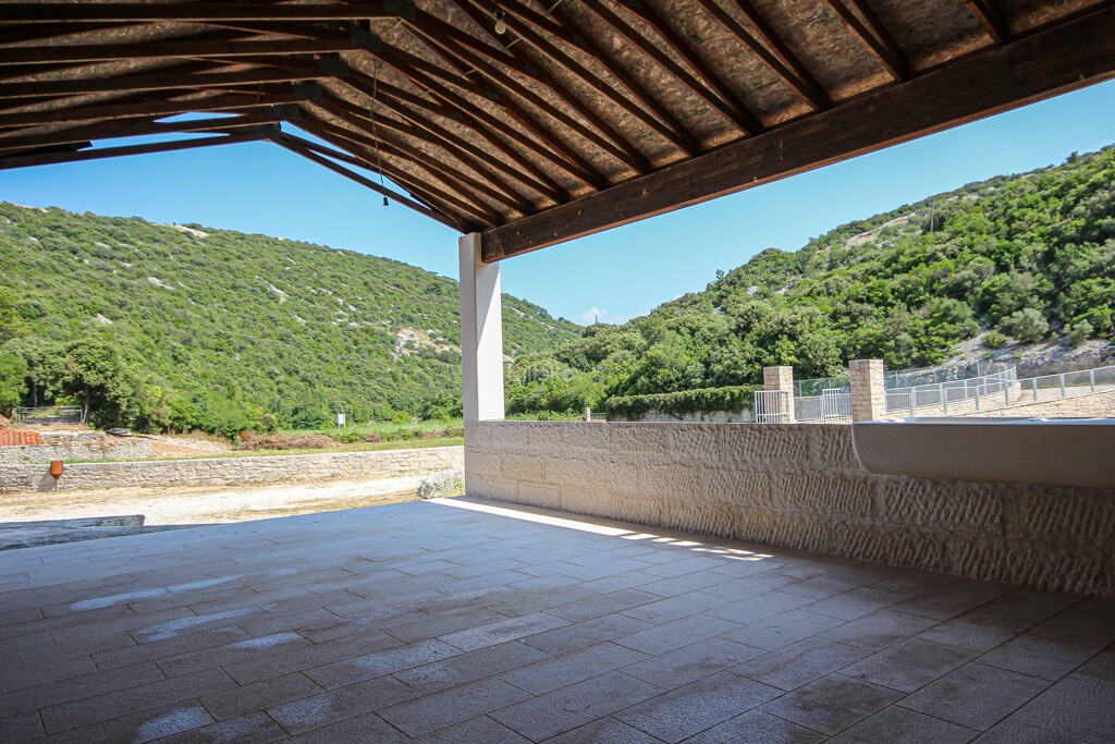 Image 5334828 - 12