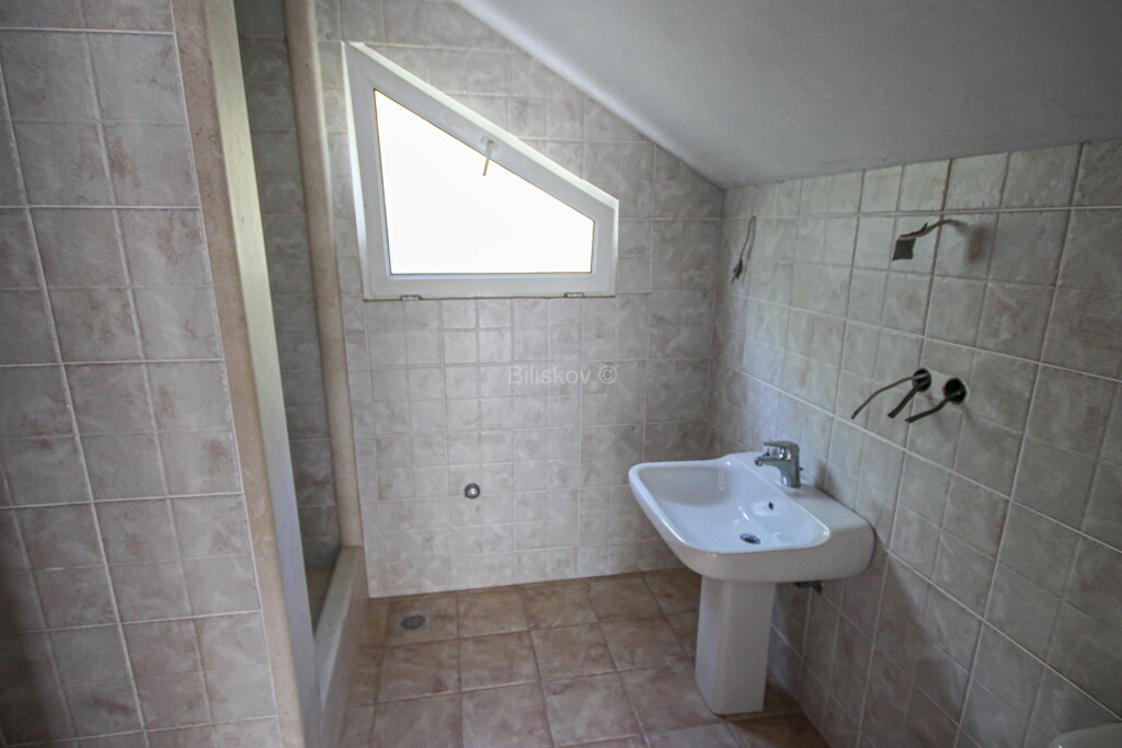 Image 5334828 - 17