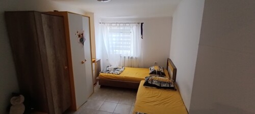 Thumbnail 5336831 - 5