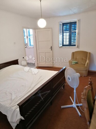 Thumbnail 5358855 - 17