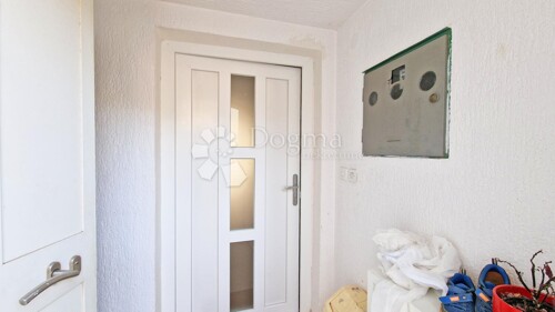 Thumbnail 5358861 - 23