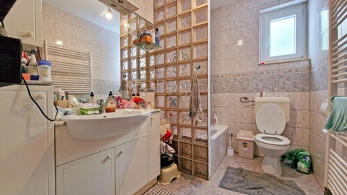 Thumbnail 5358861 - 16