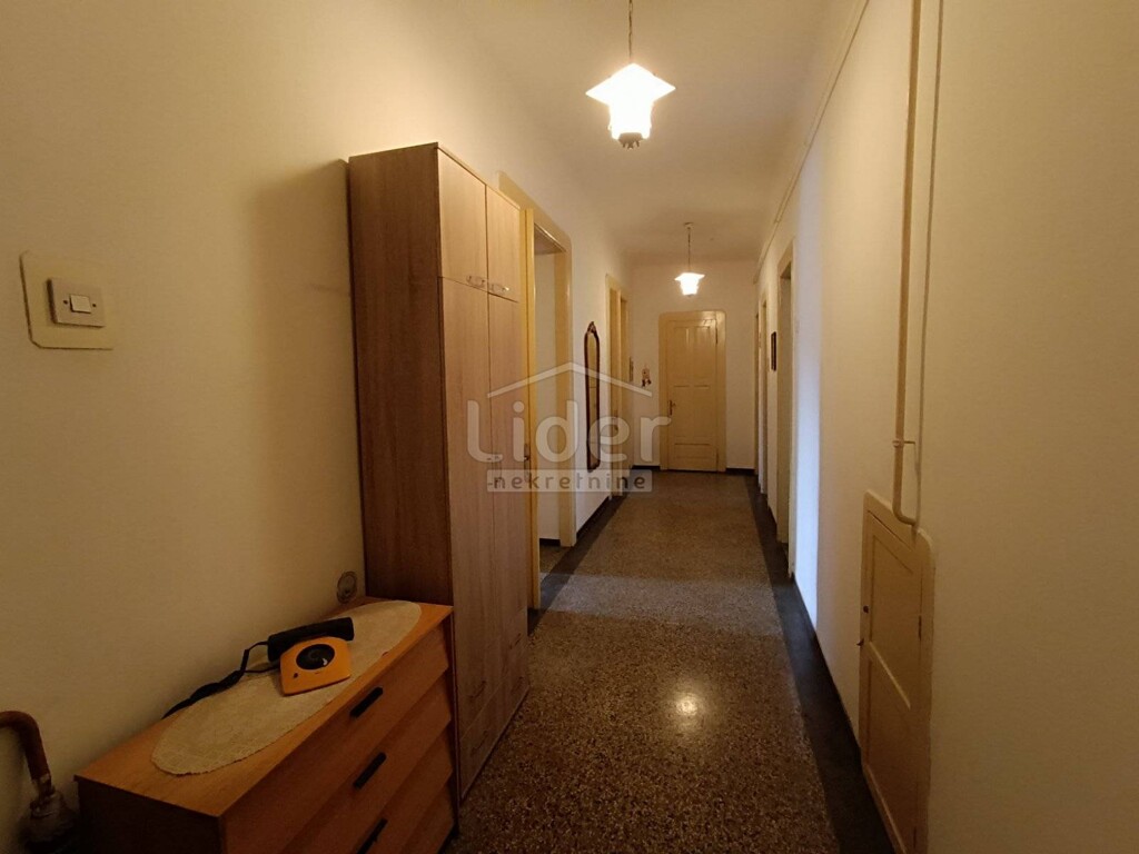 Image 5360054 - 9