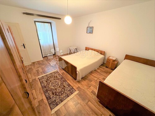 Thumbnail 5362729 - 17