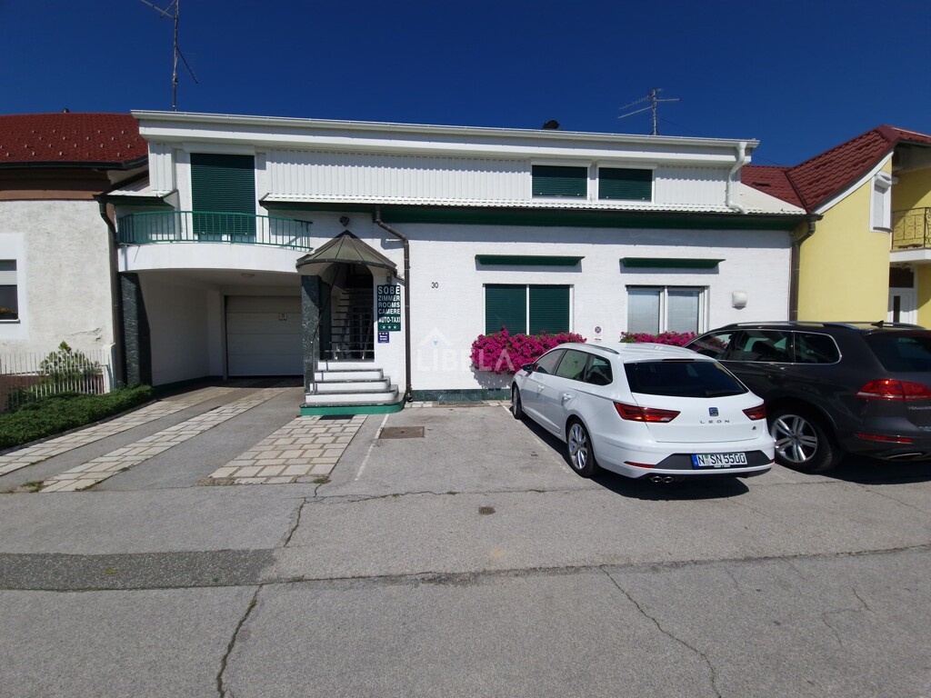 Image 5363447 - 1