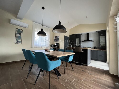 Thumbnail 5364206 - 8