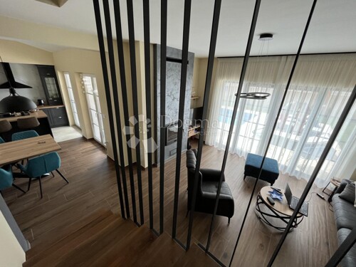 Thumbnail 5364206 - 6