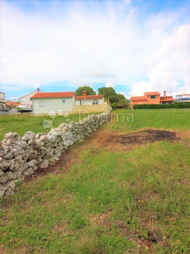 Thumbnail 5365110 - 3