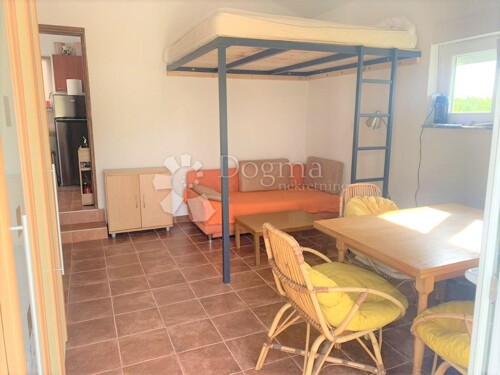 Thumbnail 5365110 - 11