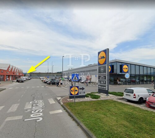 Zabok, City park, trgovina od 348,26 m², na prodaju