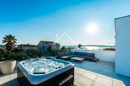 Luksuzna Villa drugi red od mora -Vir