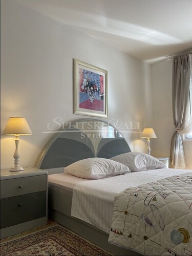 Thumbnail 5368550 - 17