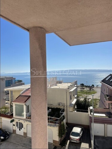 Thumbnail 5368550 - 4