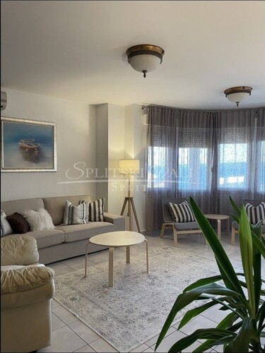 Thumbnail 5368550 - 2