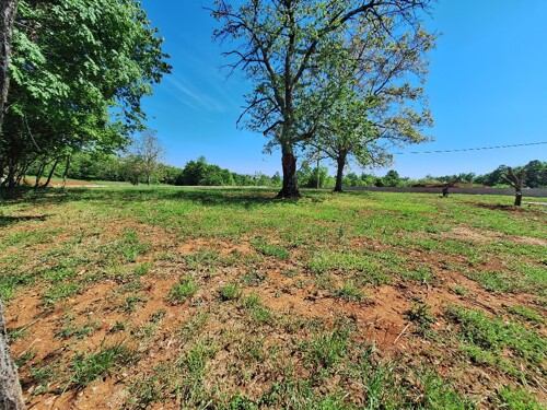 Istra, 3km od Barbana, građ. zemljište 1000 m2 na idiličnoj lokaciji