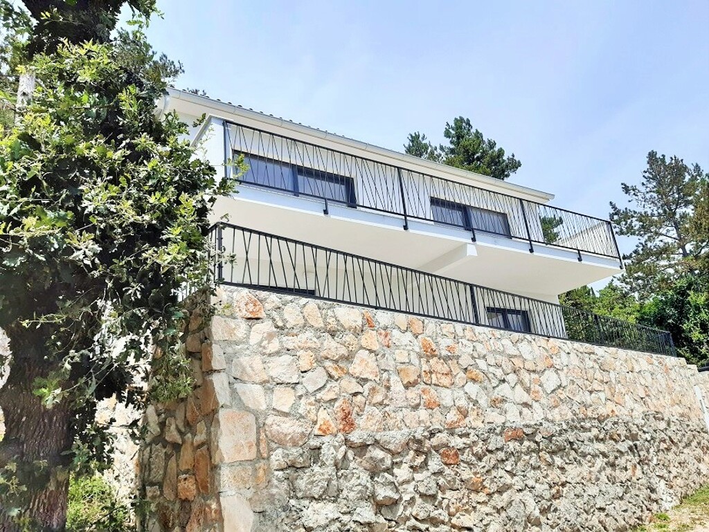 Image 5374980 - 2