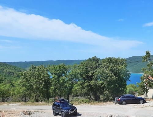 Istra, Trget, kuća 90 m2 sa bazenom, pogled na more, 450 m od mora (prodaja)