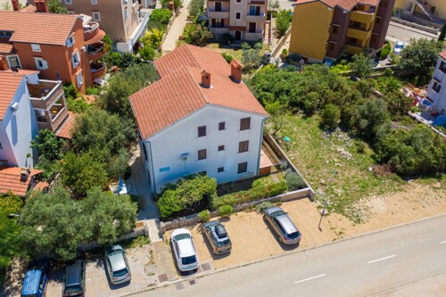 Thumbnail 5381509 - 2