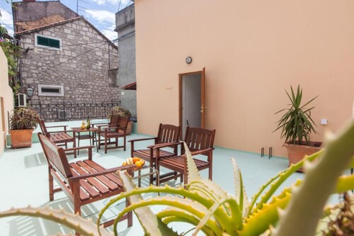 Thumbnail 5381527 - 2