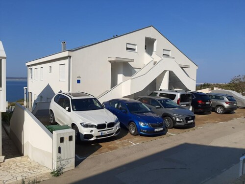 Thumbnail 5381551 - 2