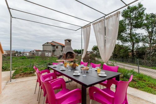 Thumbnail 5381722 - 5