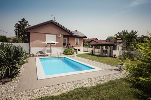 Thumbnail 5381783 - 1