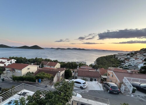 Thumbnail 5381909 - 16