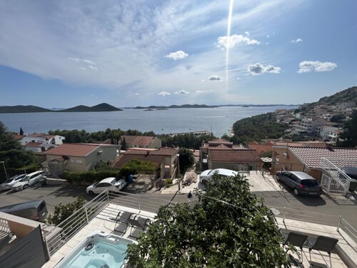 Thumbnail 5381909 - 15