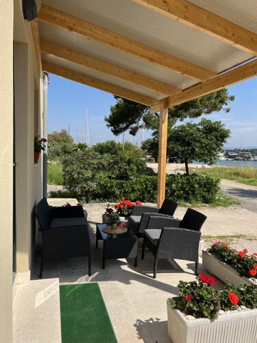 Thumbnail 5381939 - 5