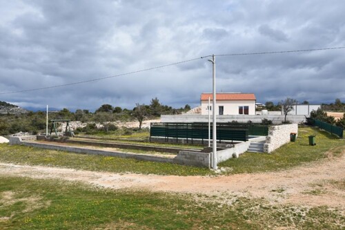 Thumbnail 5381973 - 7