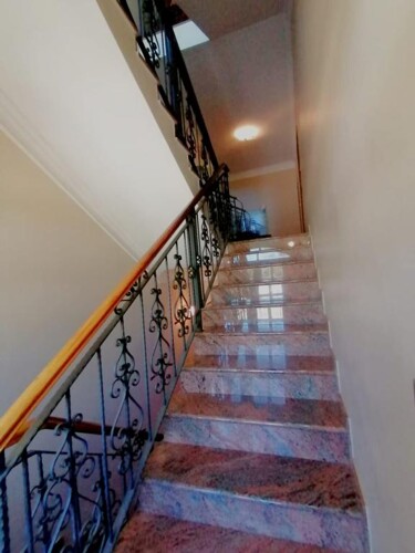 Thumbnail 5382044 - 9