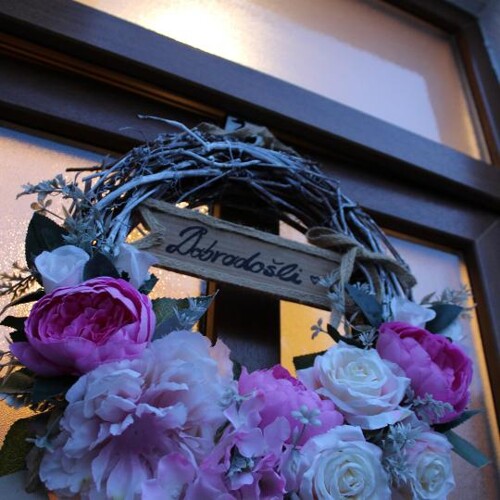 Thumbnail 5382050 - 2