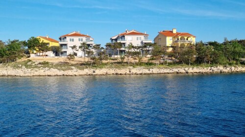 Thumbnail 5382117 - 23