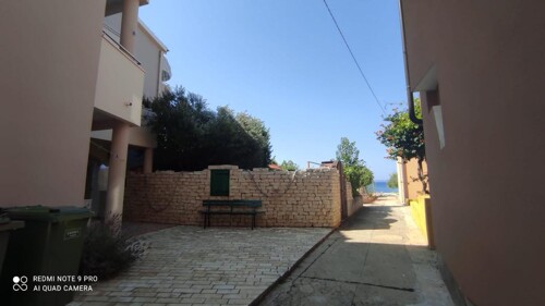 Thumbnail 5382130 - 1