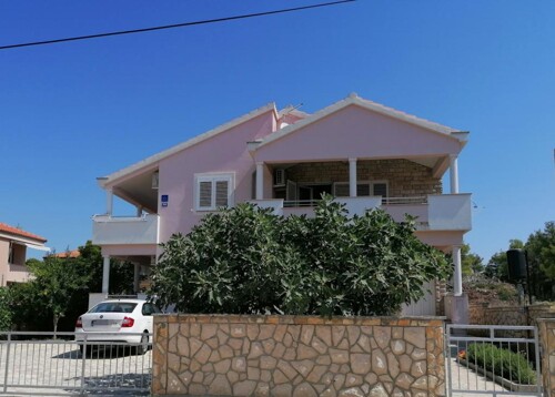 Thumbnail 5382144 - 2