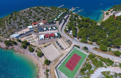 Thumbnail 5382149 - 4