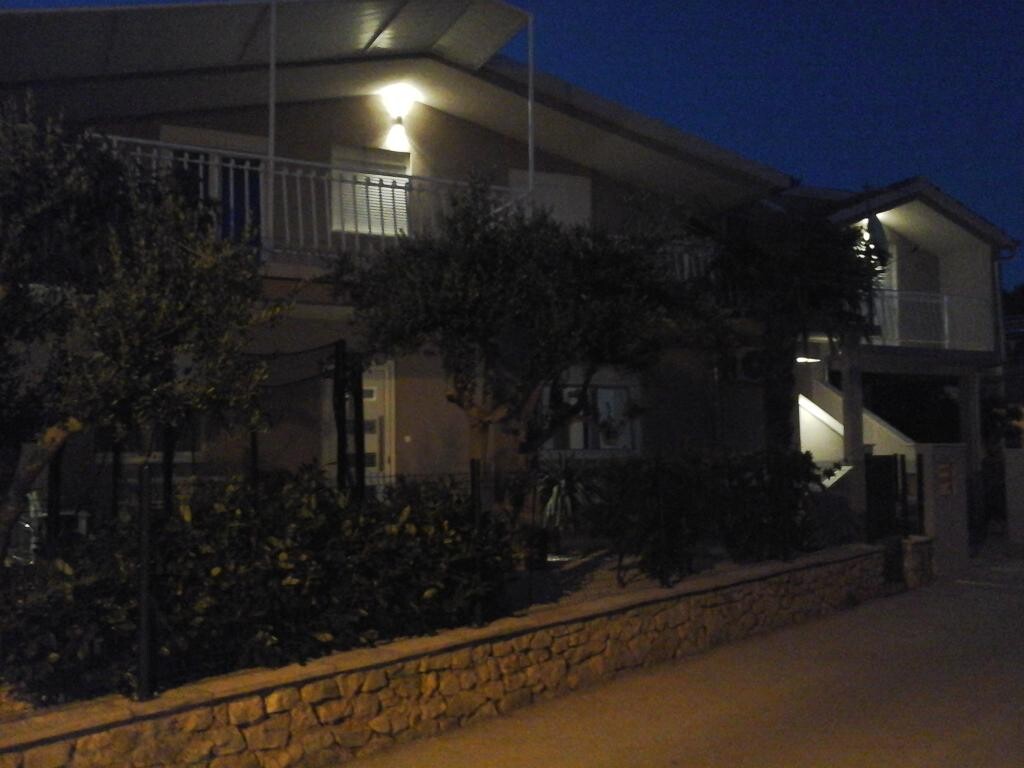 Image 5382230 - 3