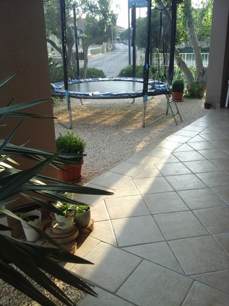 Image 5382230 - 22