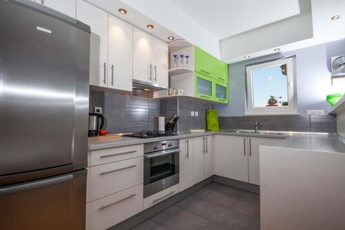 Thumbnail 5382305 - 7