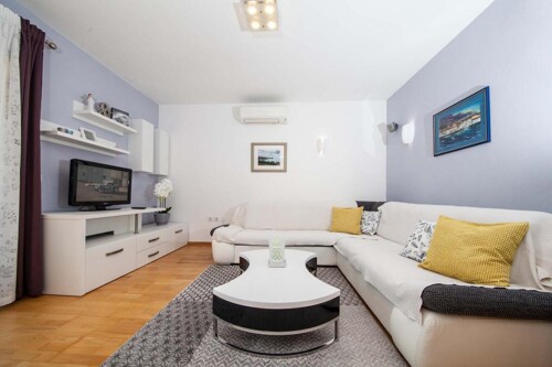 Thumbnail 5382305 - 17