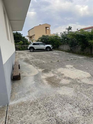 Thumbnail 5382493 - 4