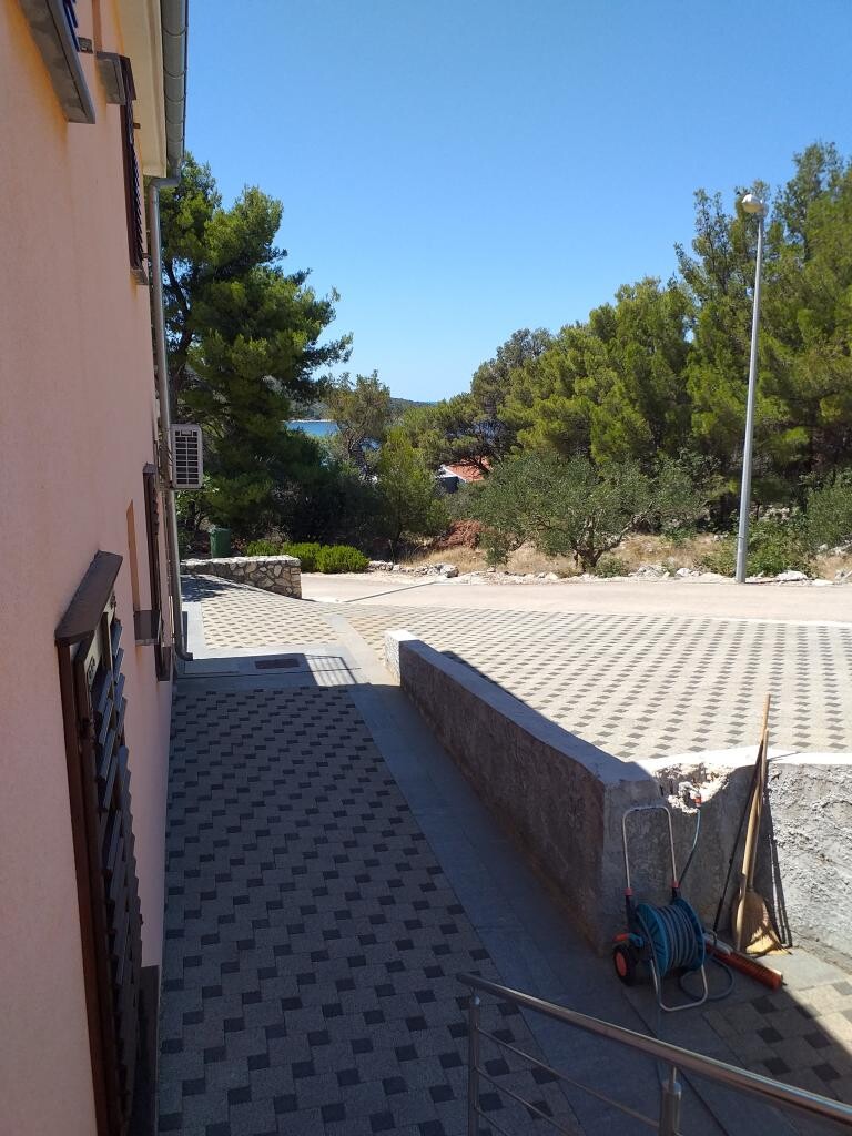 Image 5382551 - 5