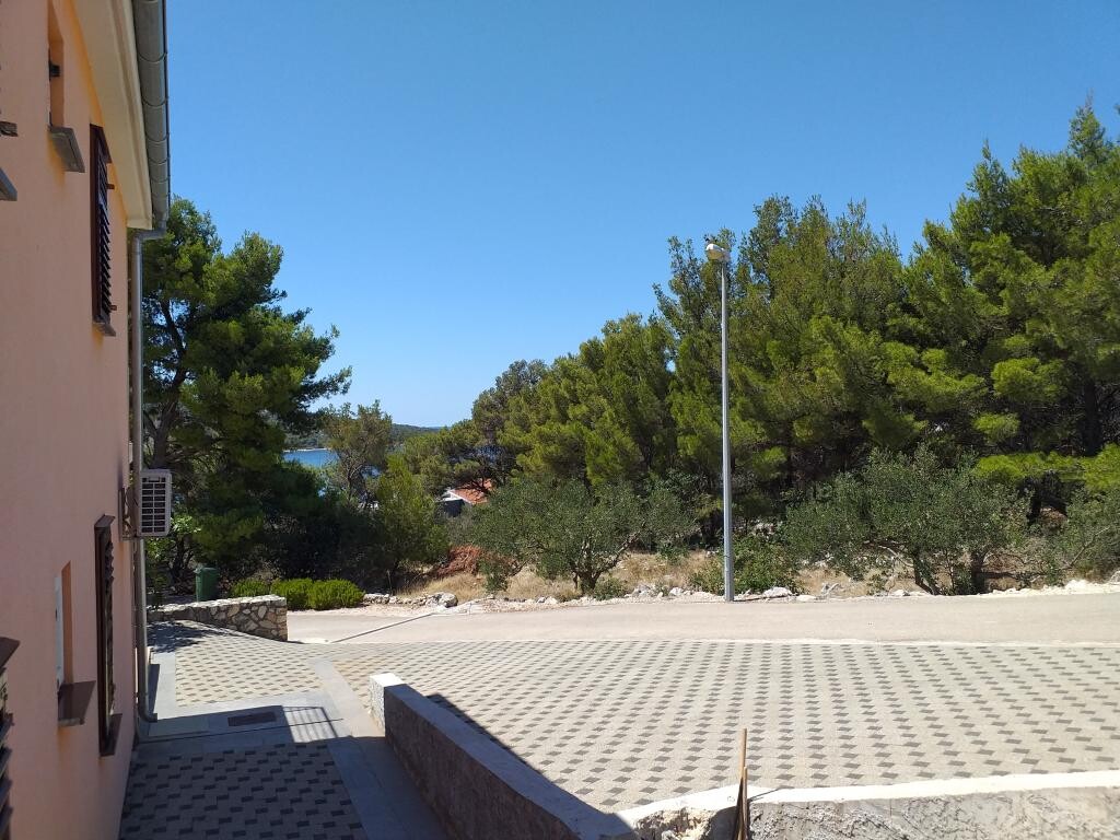 Image 5382551 - 6