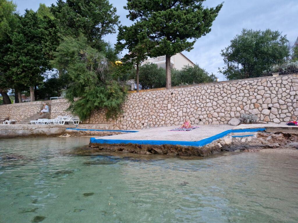 Image 5382562 - 10