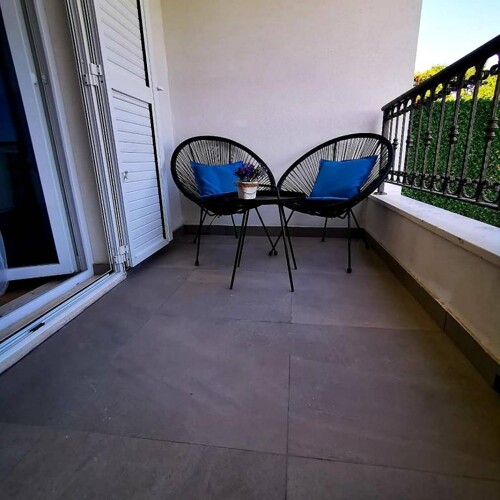 Thumbnail 5382640 - 19