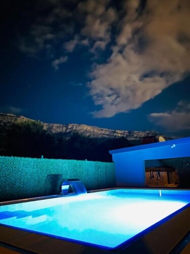 Thumbnail 5382640 - 5