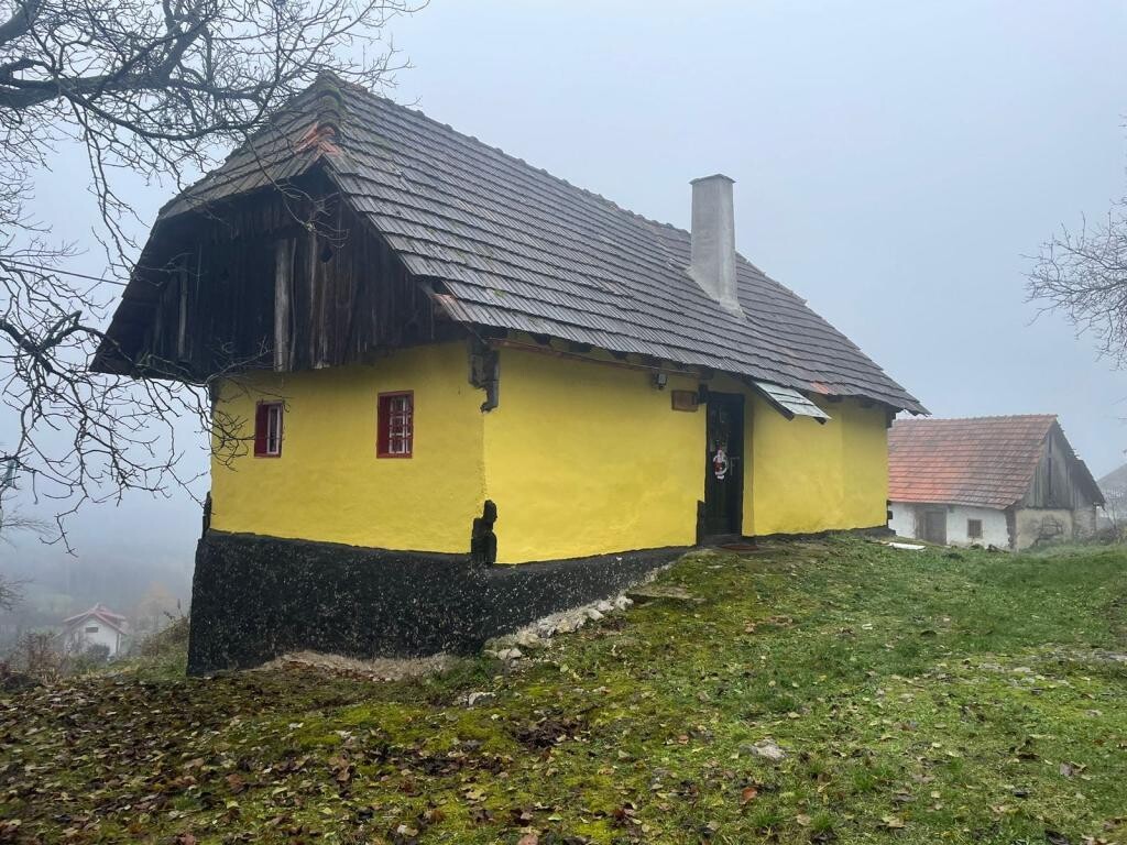 Image 5382680 - 1